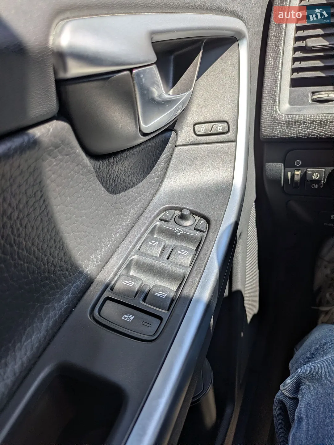 2010 Volvo XC60 - мініатюра 19