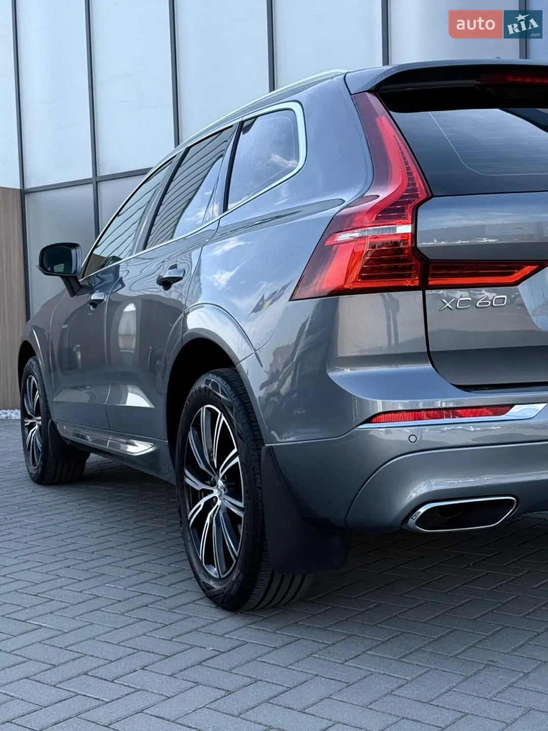 2021 Volvo XC60 - мініатюра 8