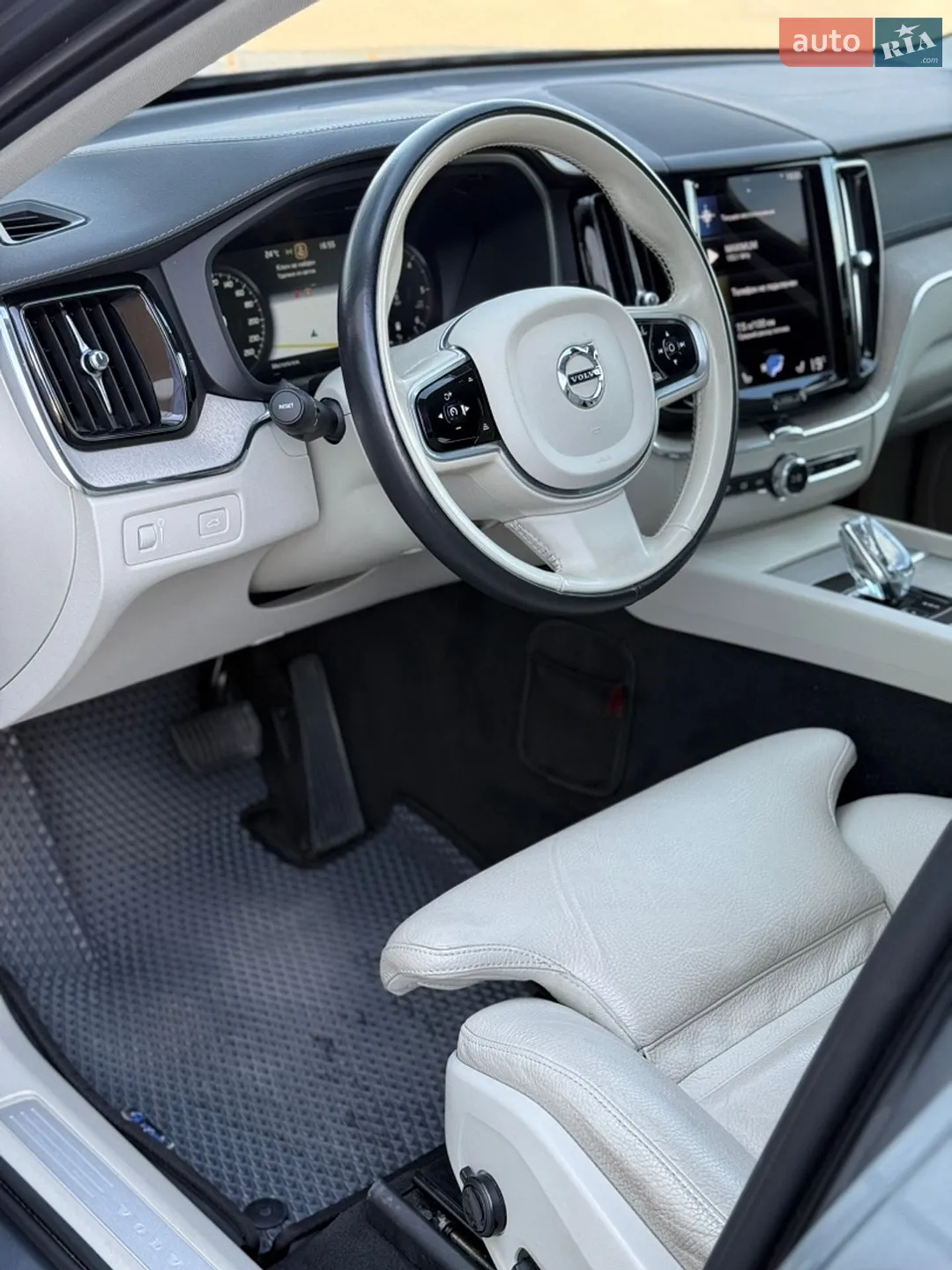 2021 Volvo XC60 - мініатюра 20