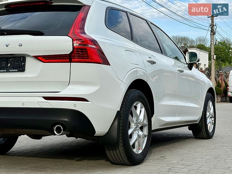 Внедорожник / Кроссовер Volvo XC60 2019 в Ровно