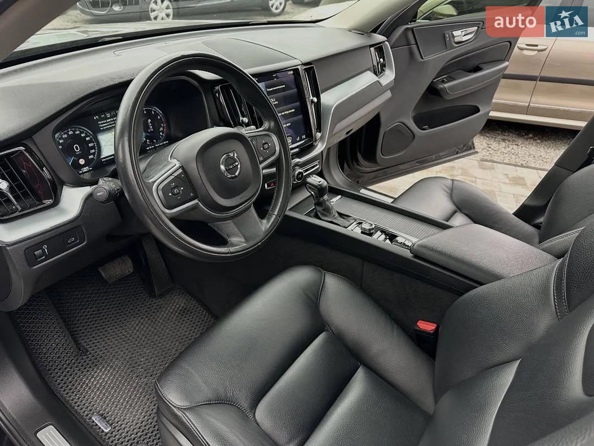 2017 Volvo XC60 - мініатюра 6