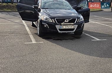 Внедорожник / Кроссовер Volvo XC60 2009 в Меденичах