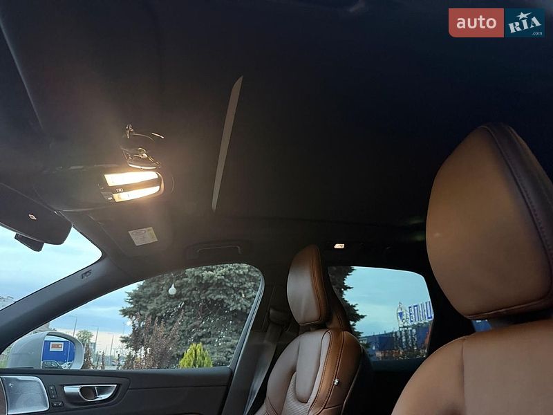 Внедорожник / Кроссовер Volvo XC60 2023 в Виннице