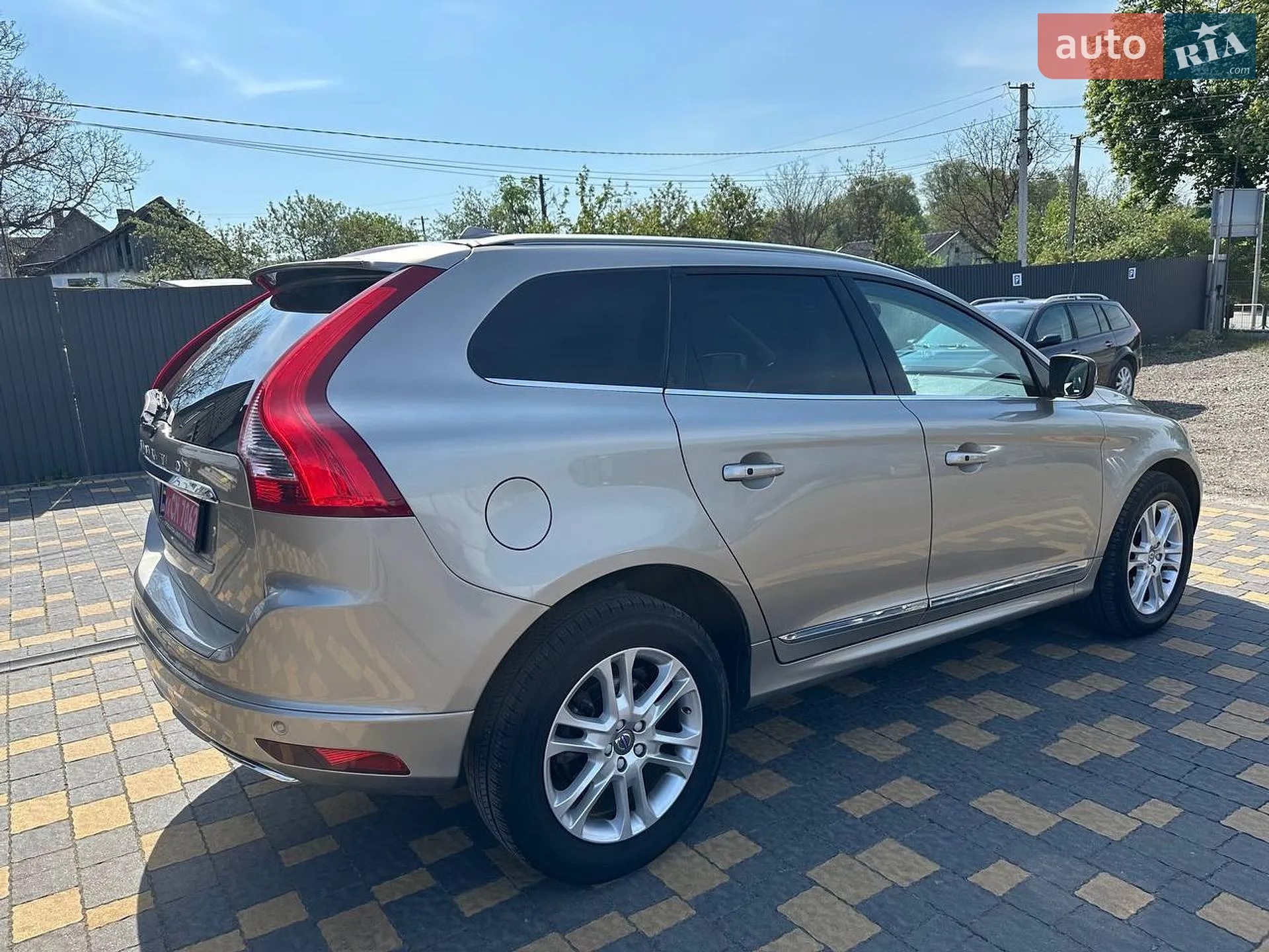 2016 Volvo XC60 - мініатюра 6