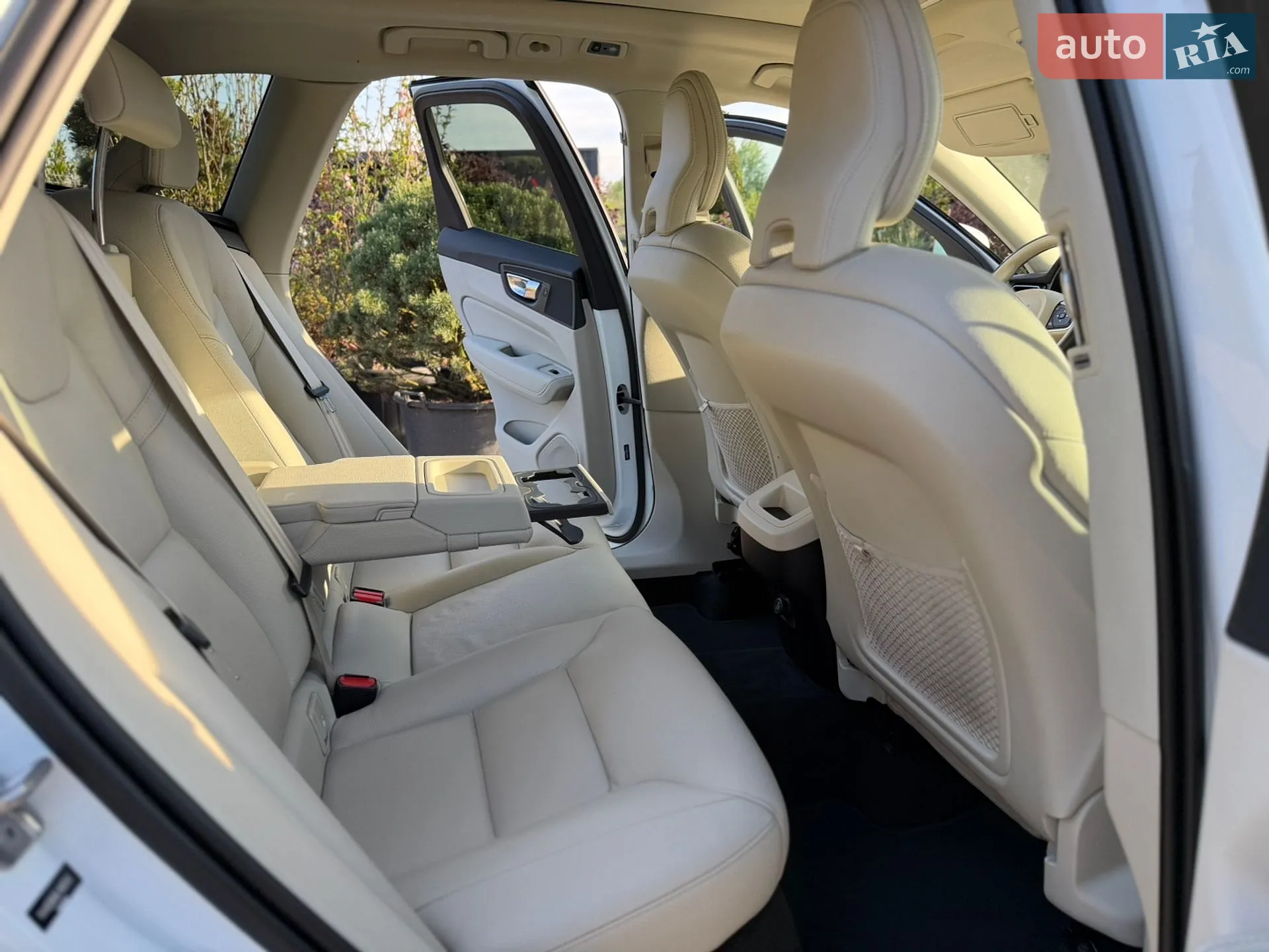2019 Volvo XC60 - мініатюра 24