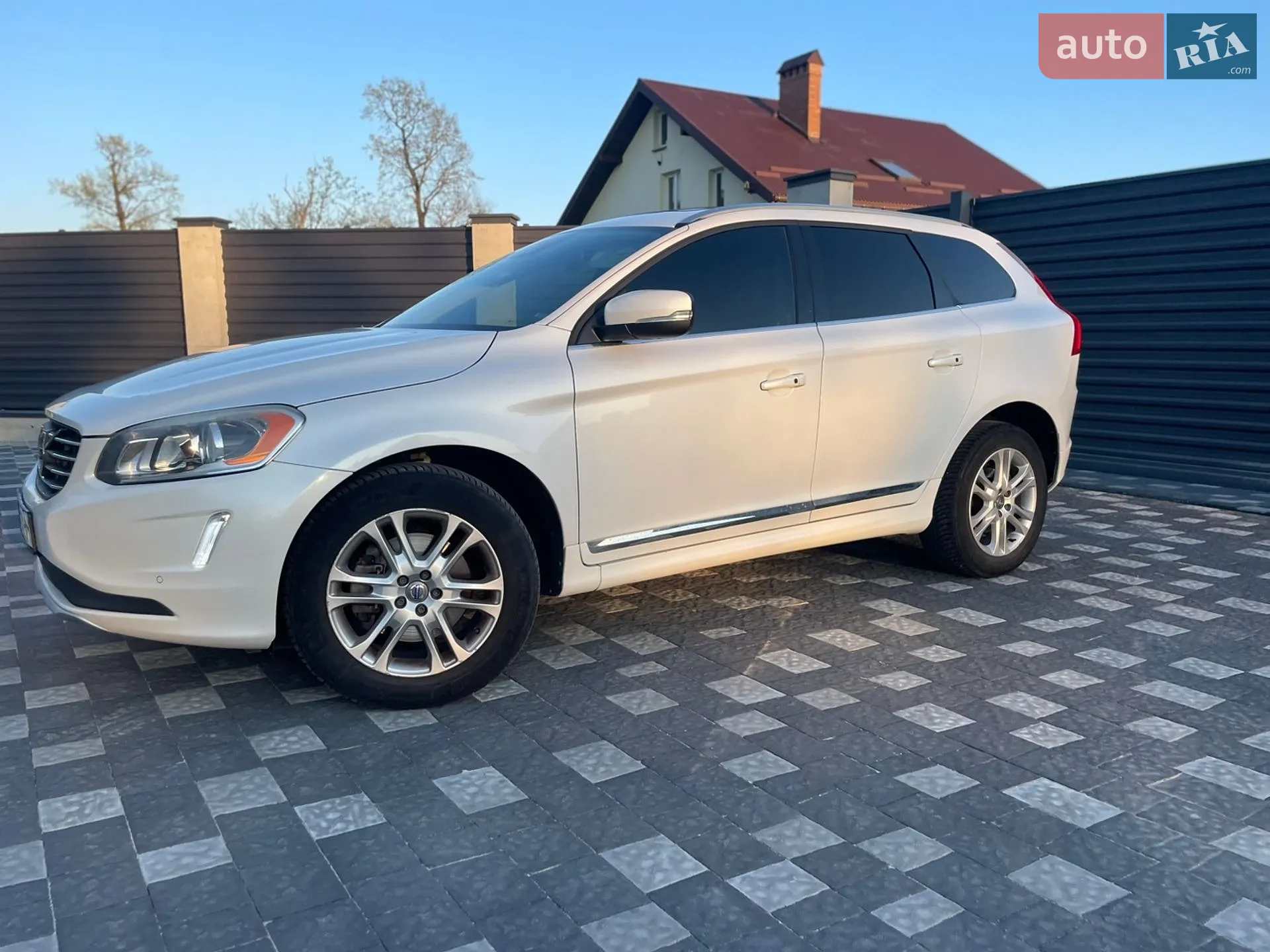 2015 Volvo XC60 - мініатюра 3