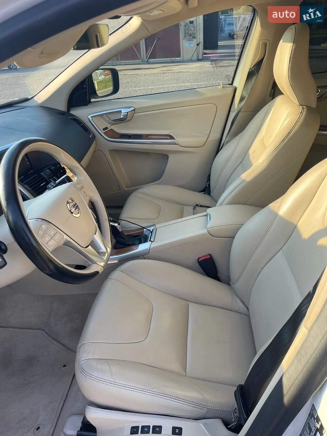 2015 Volvo XC60 - мініатюра 9