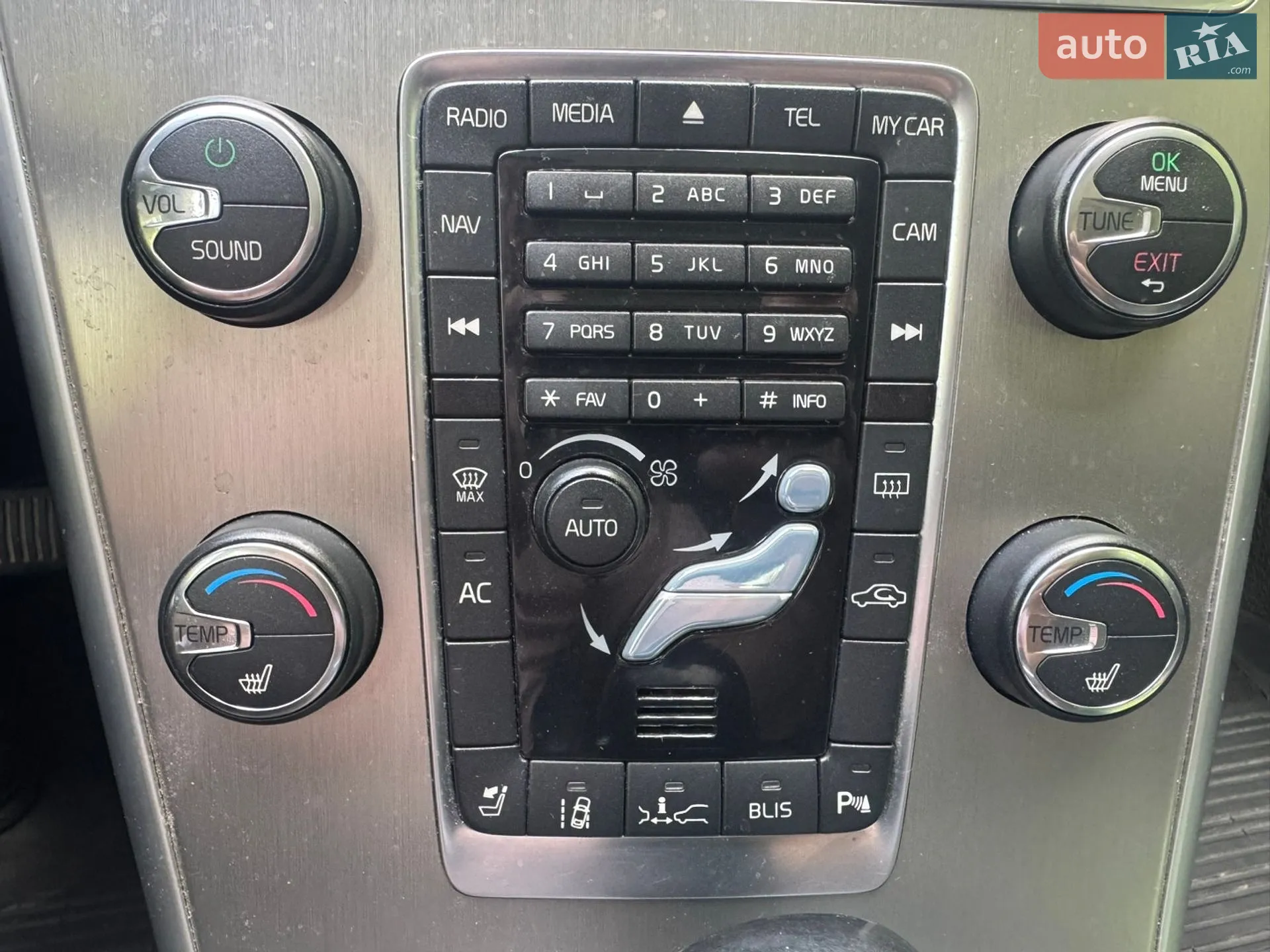 2011 Volvo XC60 - мініатюра 17