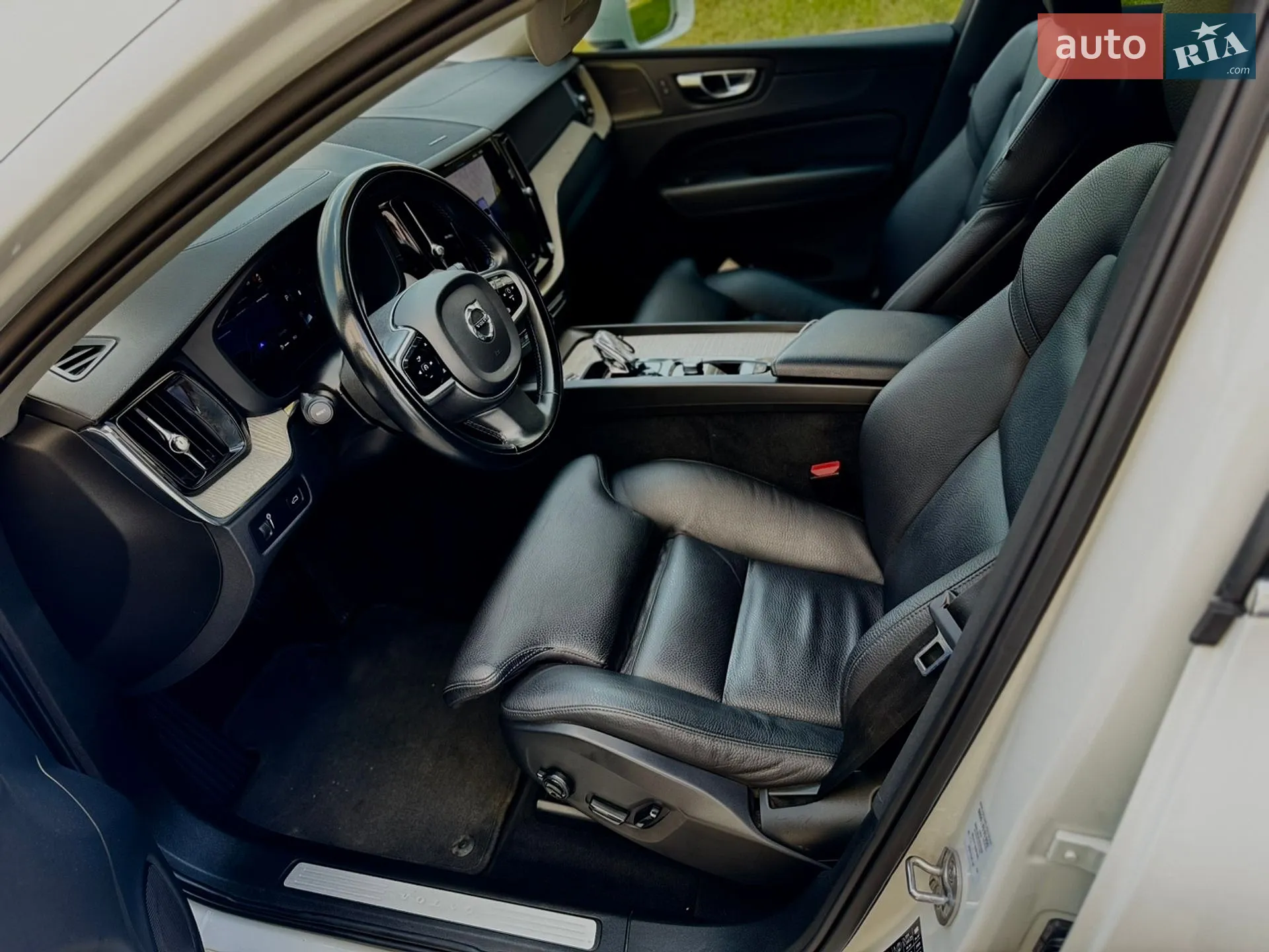 2022 Volvo XC60 - мініатюра 20