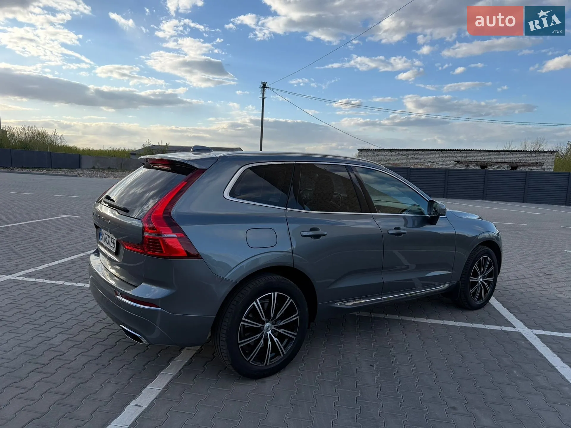 2018 Volvo XC60 - мініатюра 11