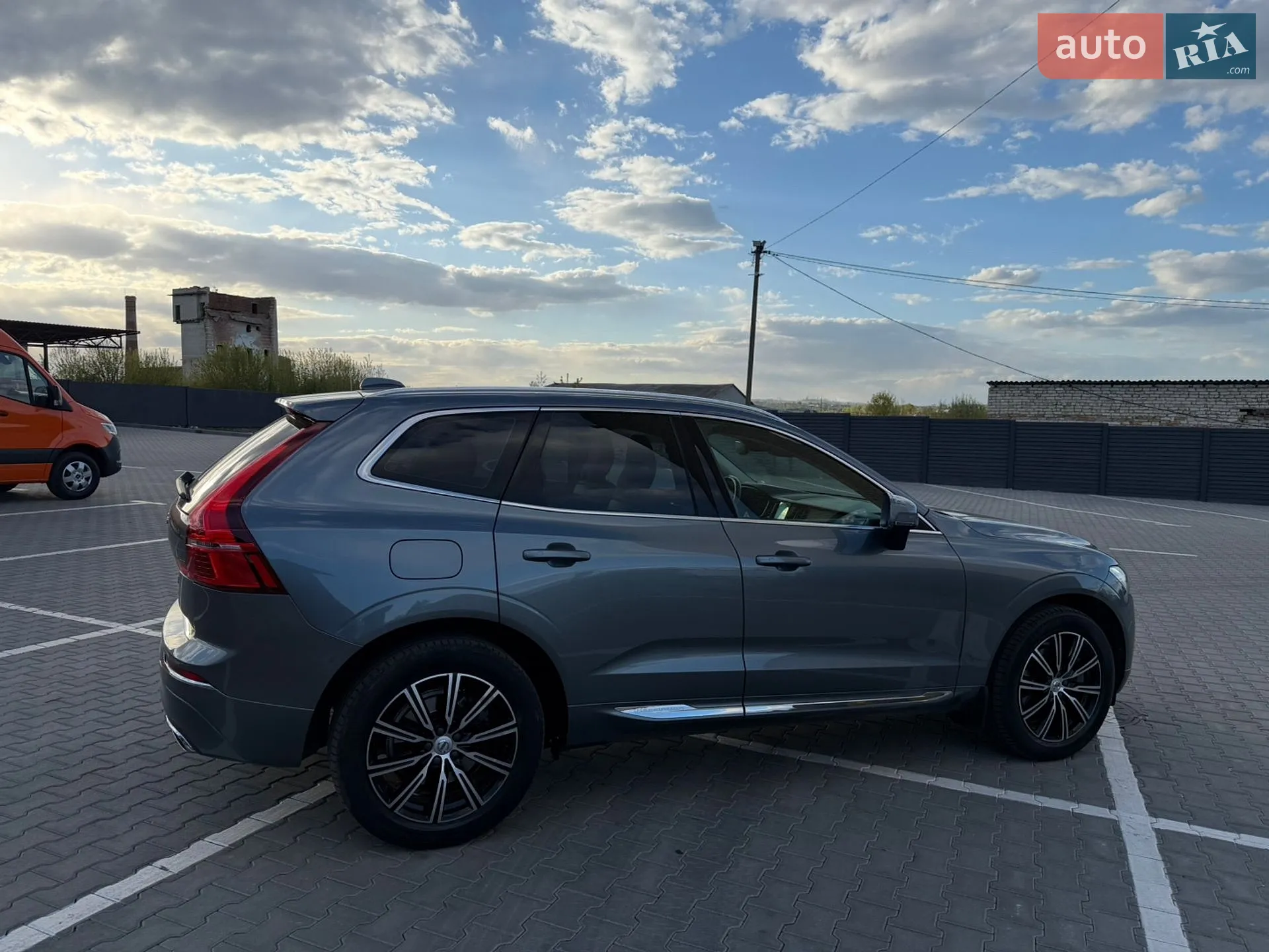 2018 Volvo XC60 - мініатюра 12