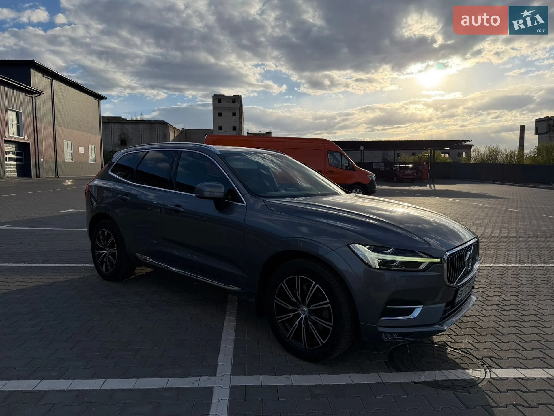 2018 Volvo XC60 - мініатюра 15