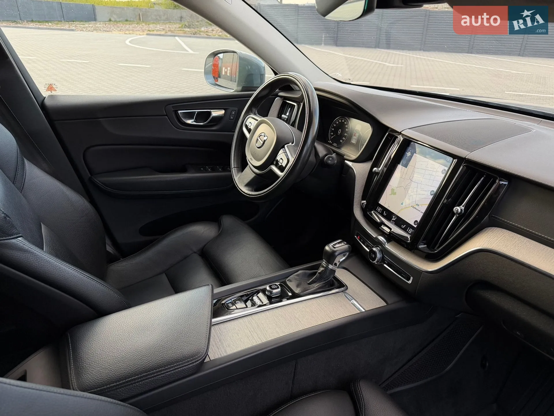 2018 Volvo XC60 - мініатюра 37
