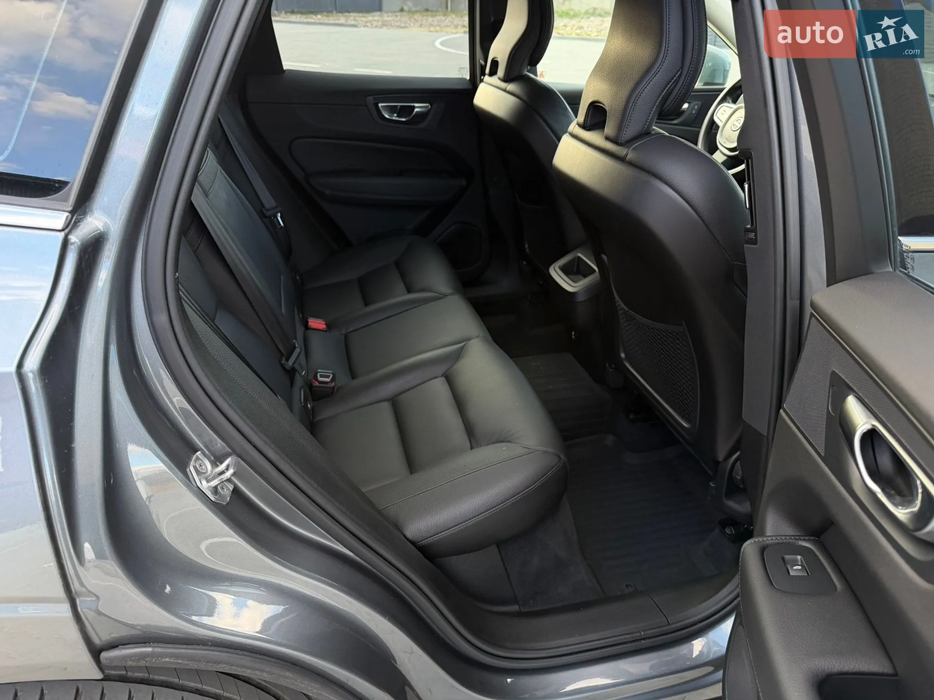 2018 Volvo XC60 - мініатюра 44
