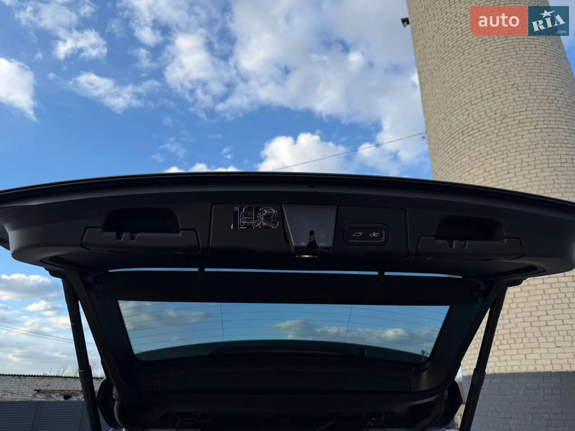 2018 Volvo XC60 - мініатюра 48
