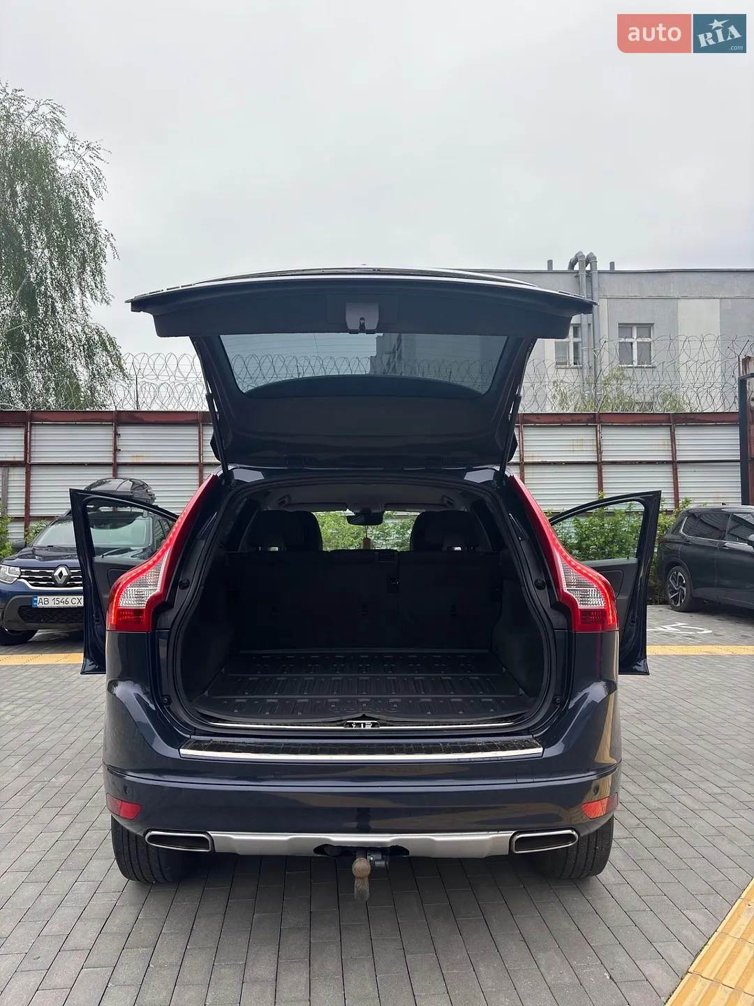 2015 Volvo XC60 - мініатюра 9