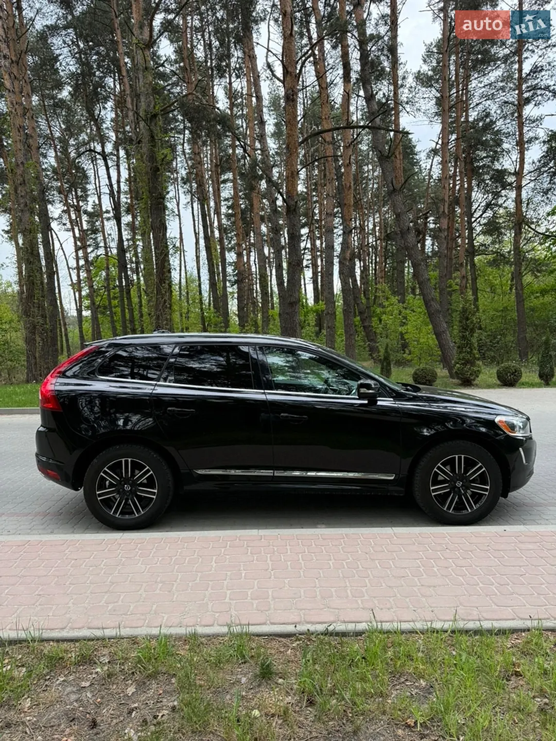 2015 Volvo XC60 - мініатюра 2