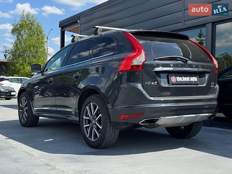 Внедорожник / Кроссовер Volvo XC60 2015 в Ровно