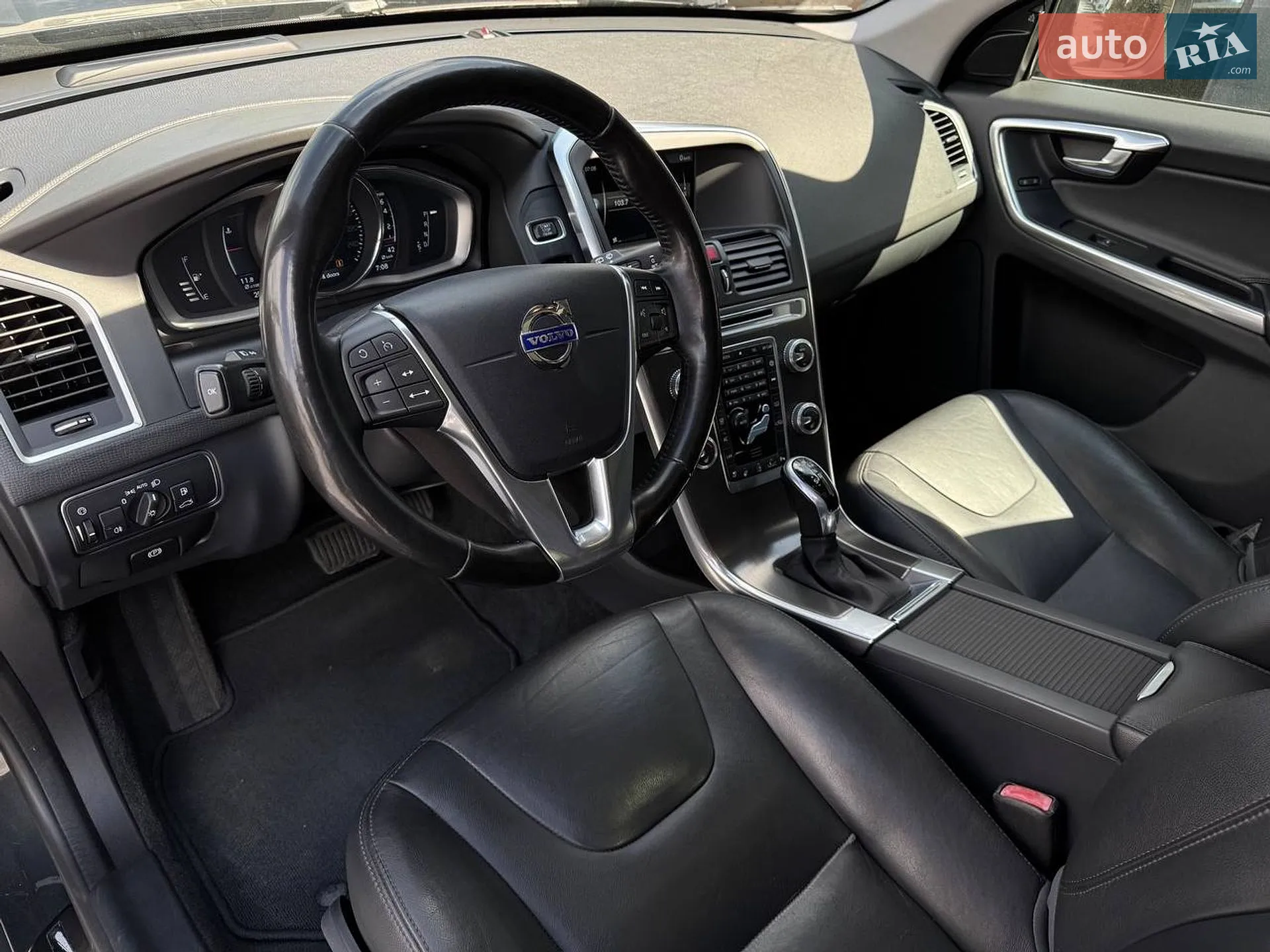 2015 Volvo XC60 - мініатюра 38