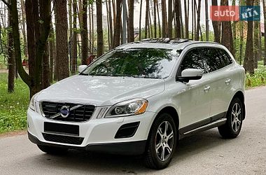 Позашляховик / Кросовер Volvo XC60 2012 в Києві