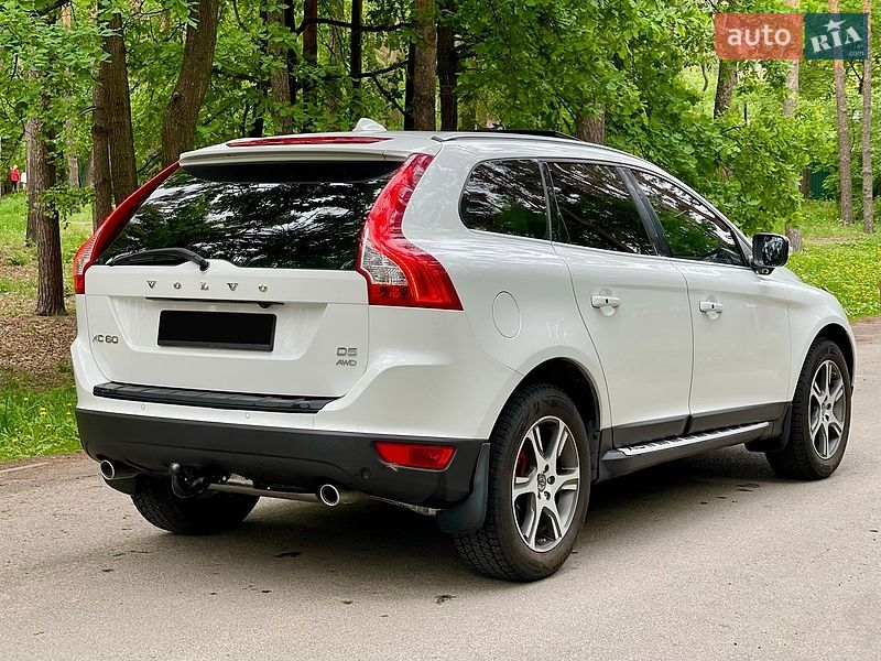 Позашляховик / Кросовер Volvo XC60 2012 в Києві