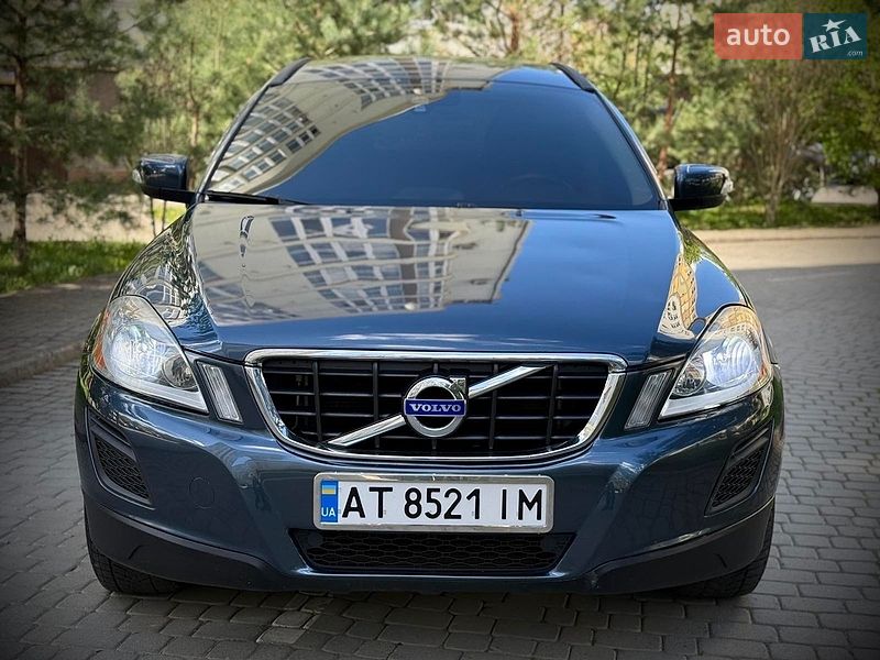 Внедорожник / Кроссовер Volvo XC60 2010 в Львове