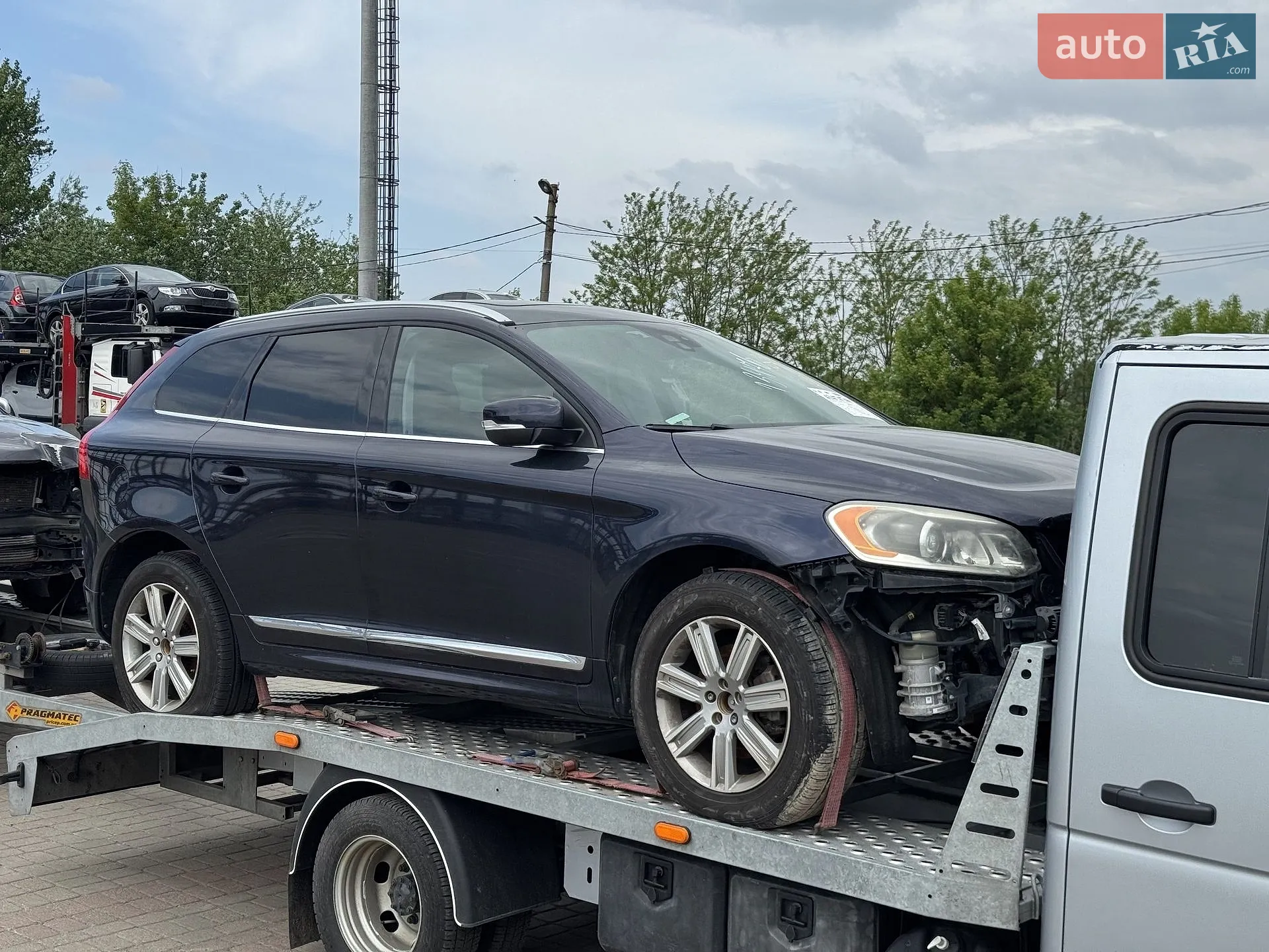 2017 Volvo XC60 - мініатюра 2