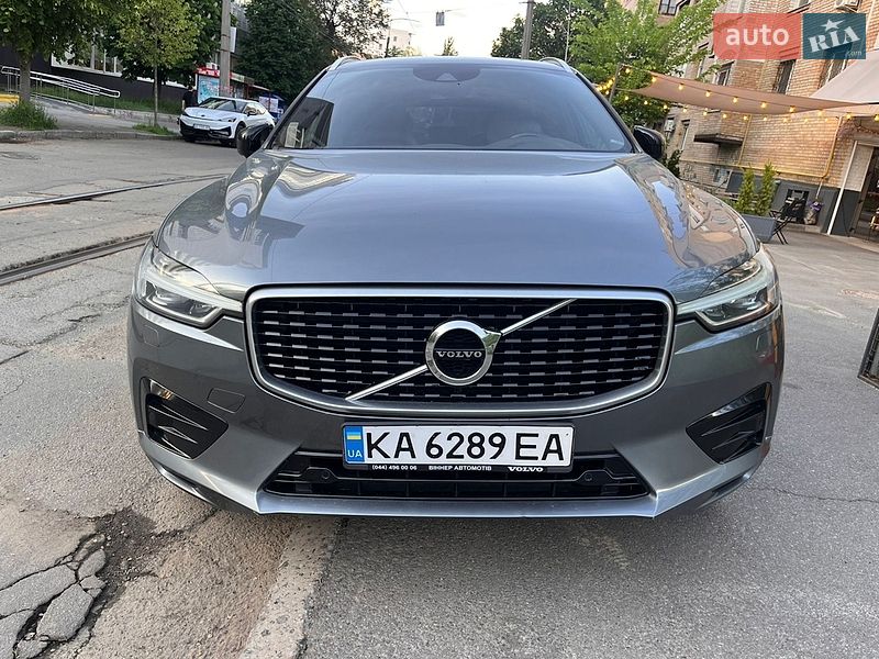 Внедорожник / Кроссовер Volvo XC60 2017 в Киеве