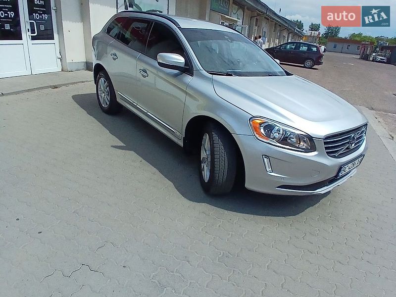 Позашляховик / Кросовер Volvo XC60 2016 в Львові фото 4 Позашляховик / Кросовер Volvo XC60 2016 в Львові