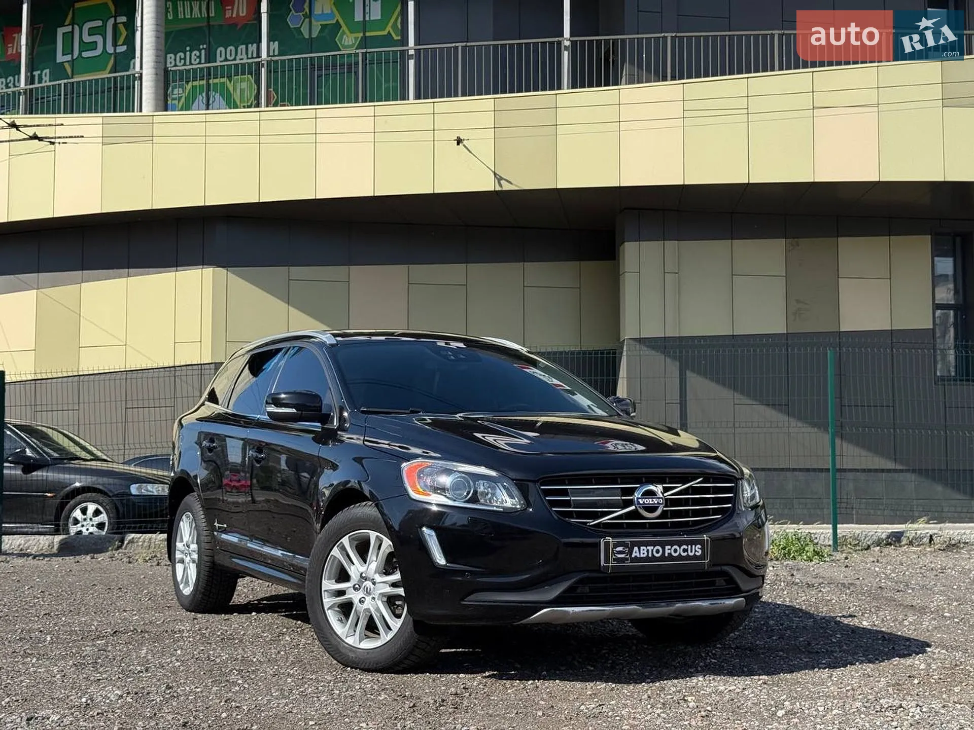 2015 Volvo XC60 - фото 1