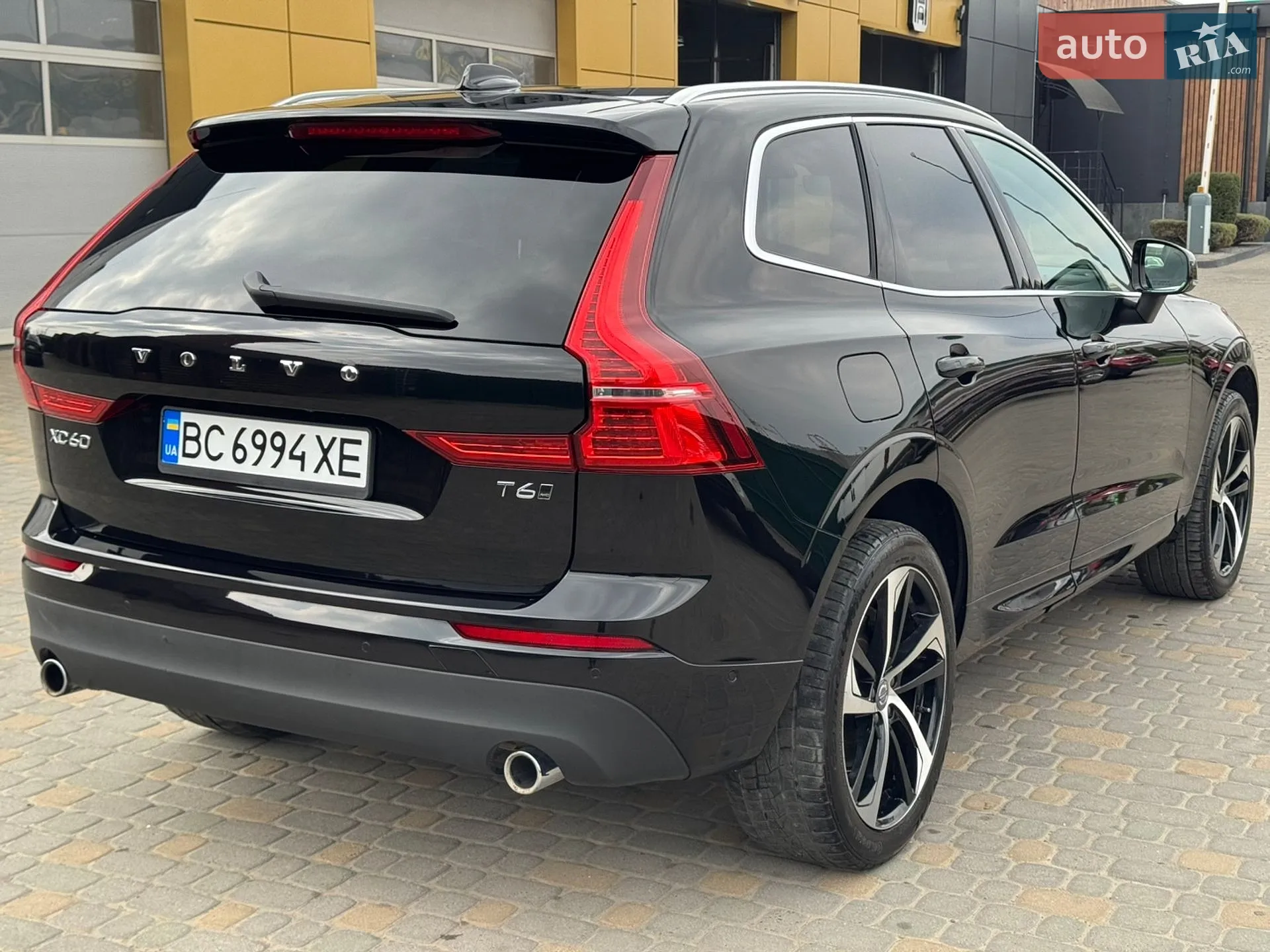 2018 Volvo XC60 - мініатюра 10
