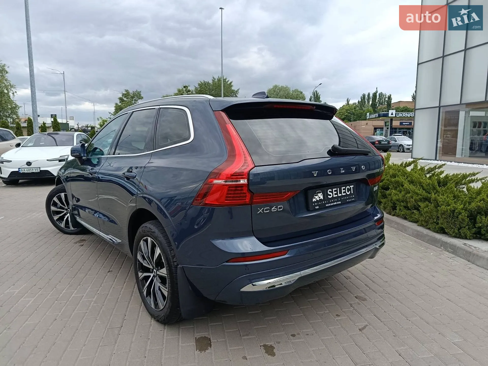 2023 Volvo XC60 - мініатюра 8