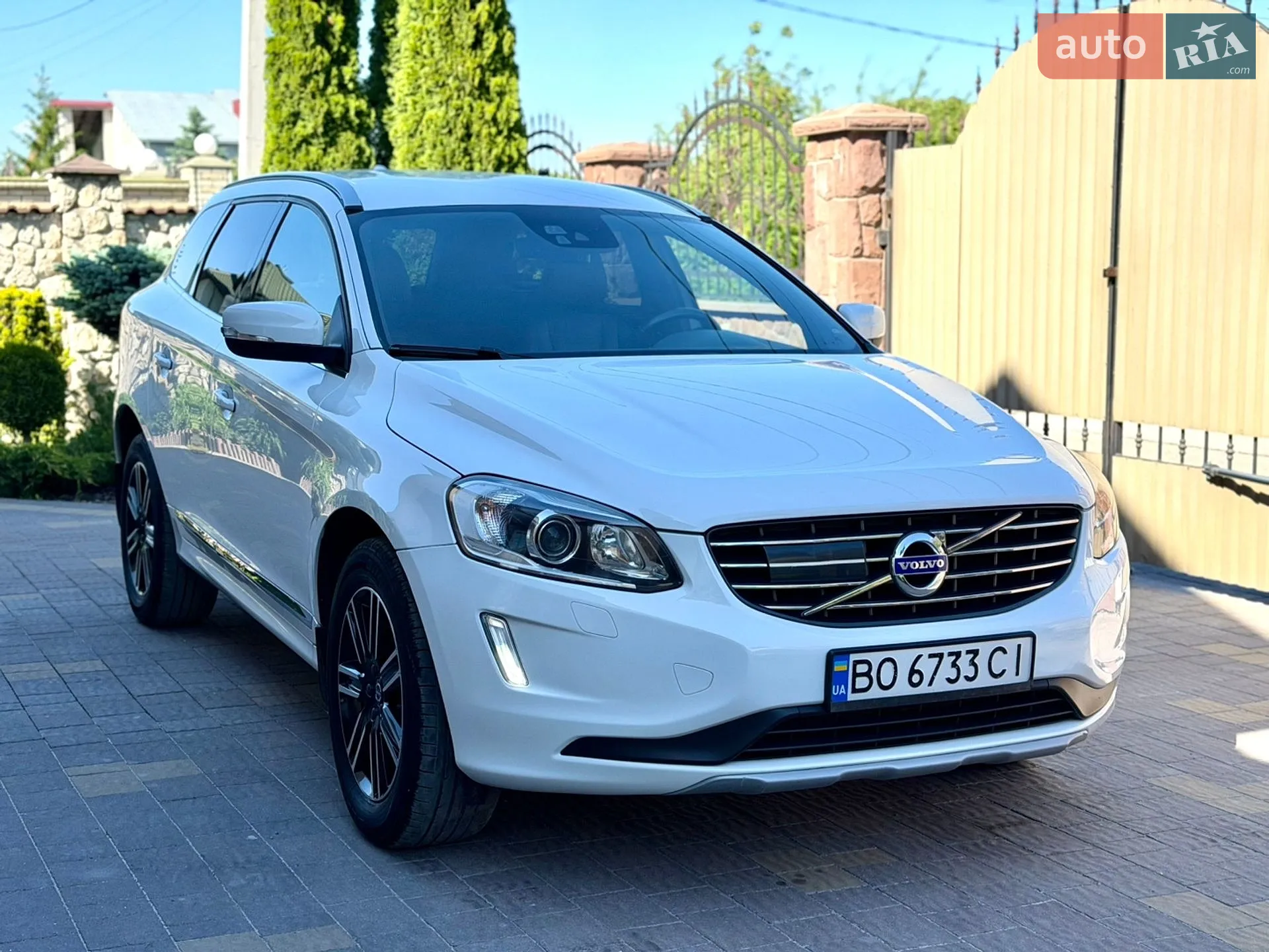 2016 Volvo XC60 - мініатюра 2