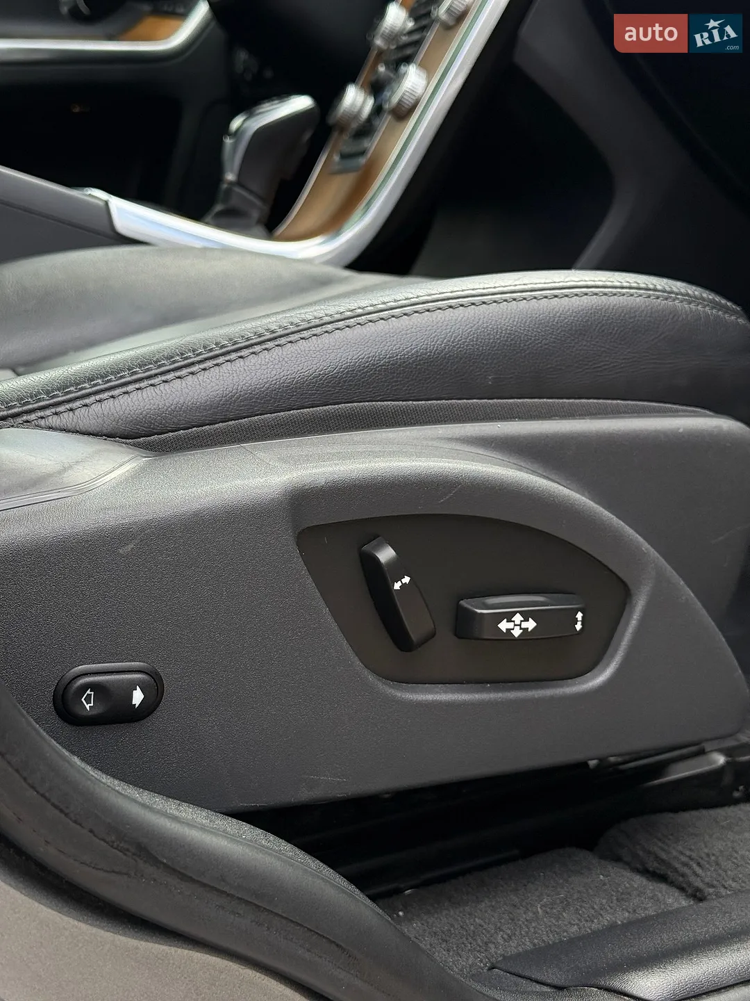 2017 Volvo XC60 - мініатюра 32