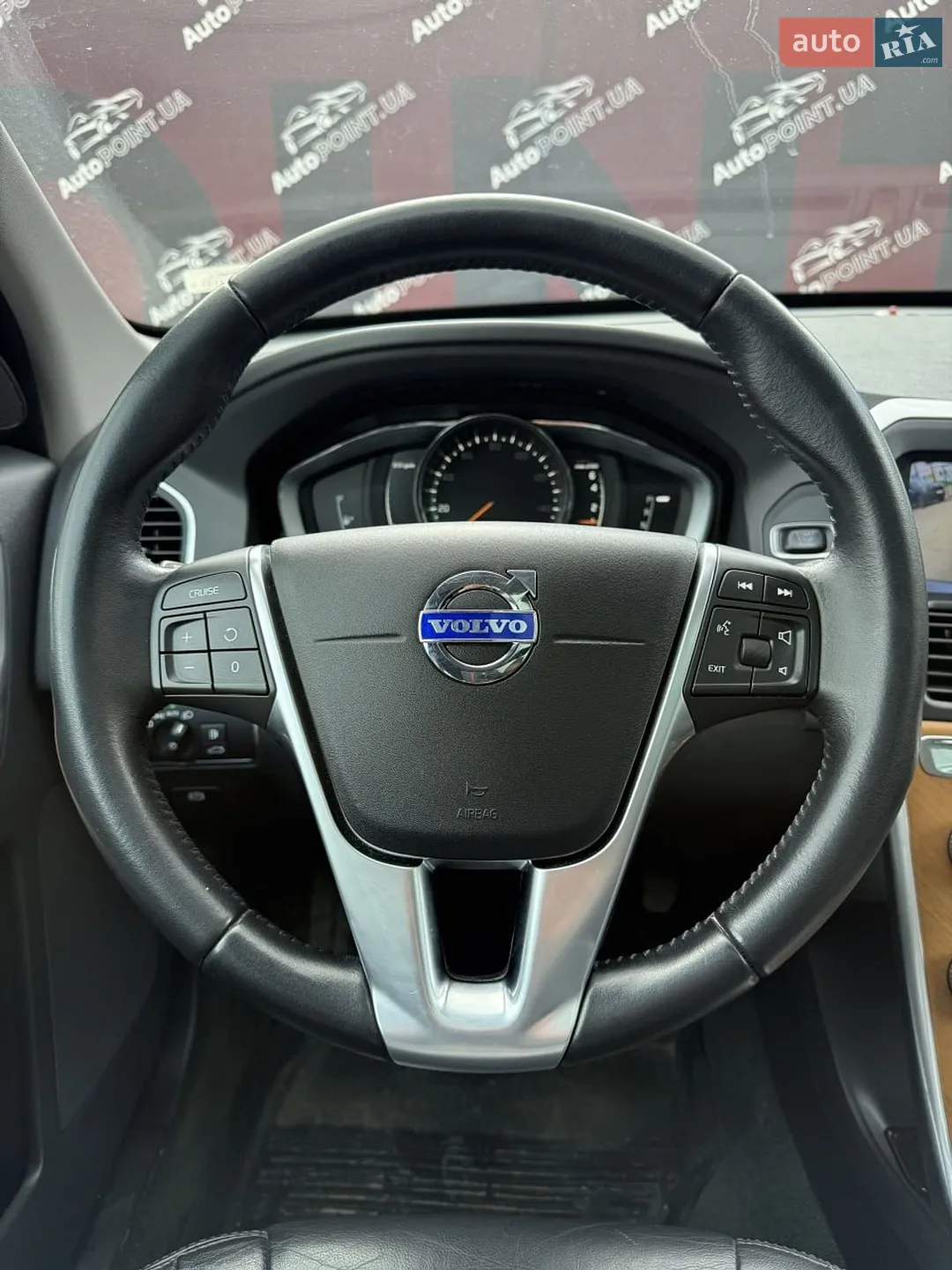 2017 Volvo XC60 - мініатюра 36
