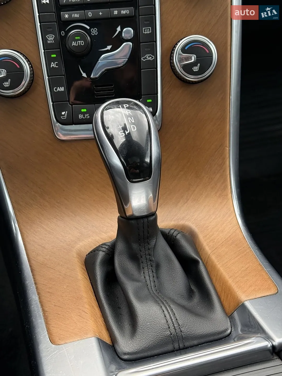 2017 Volvo XC60 - мініатюра 38