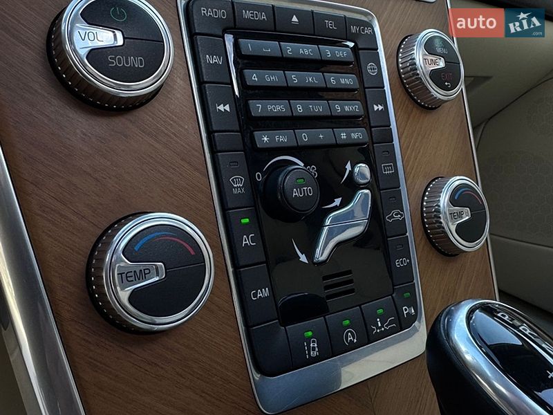 Внедорожник / Кроссовер Volvo XC60 2014 в Коломые