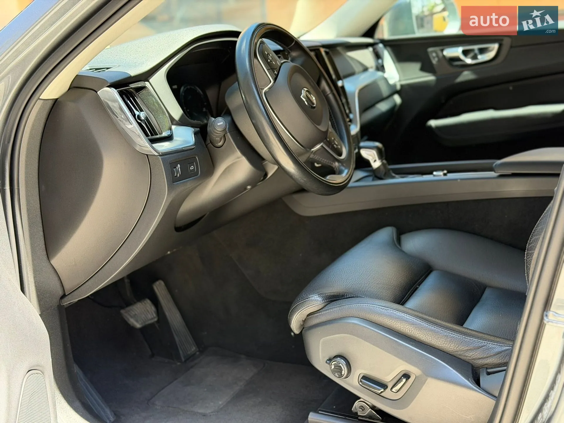 2019 Volvo XC60 - мініатюра 26