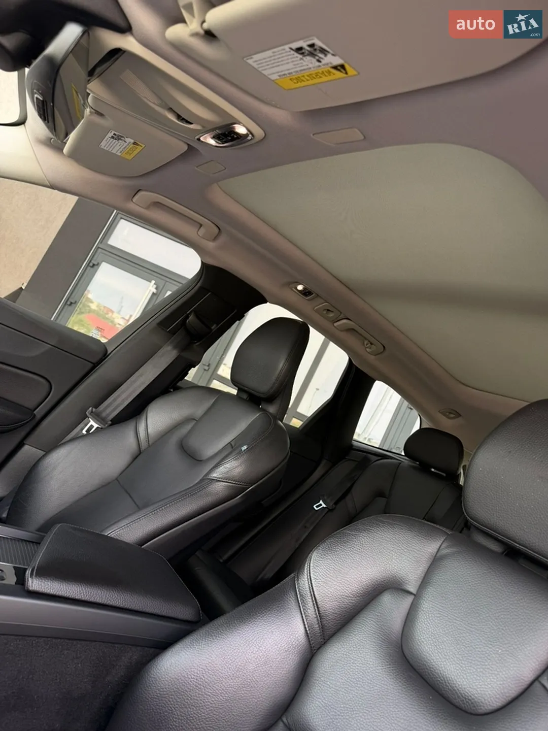 2018 Volvo XC60 - мініатюра 26