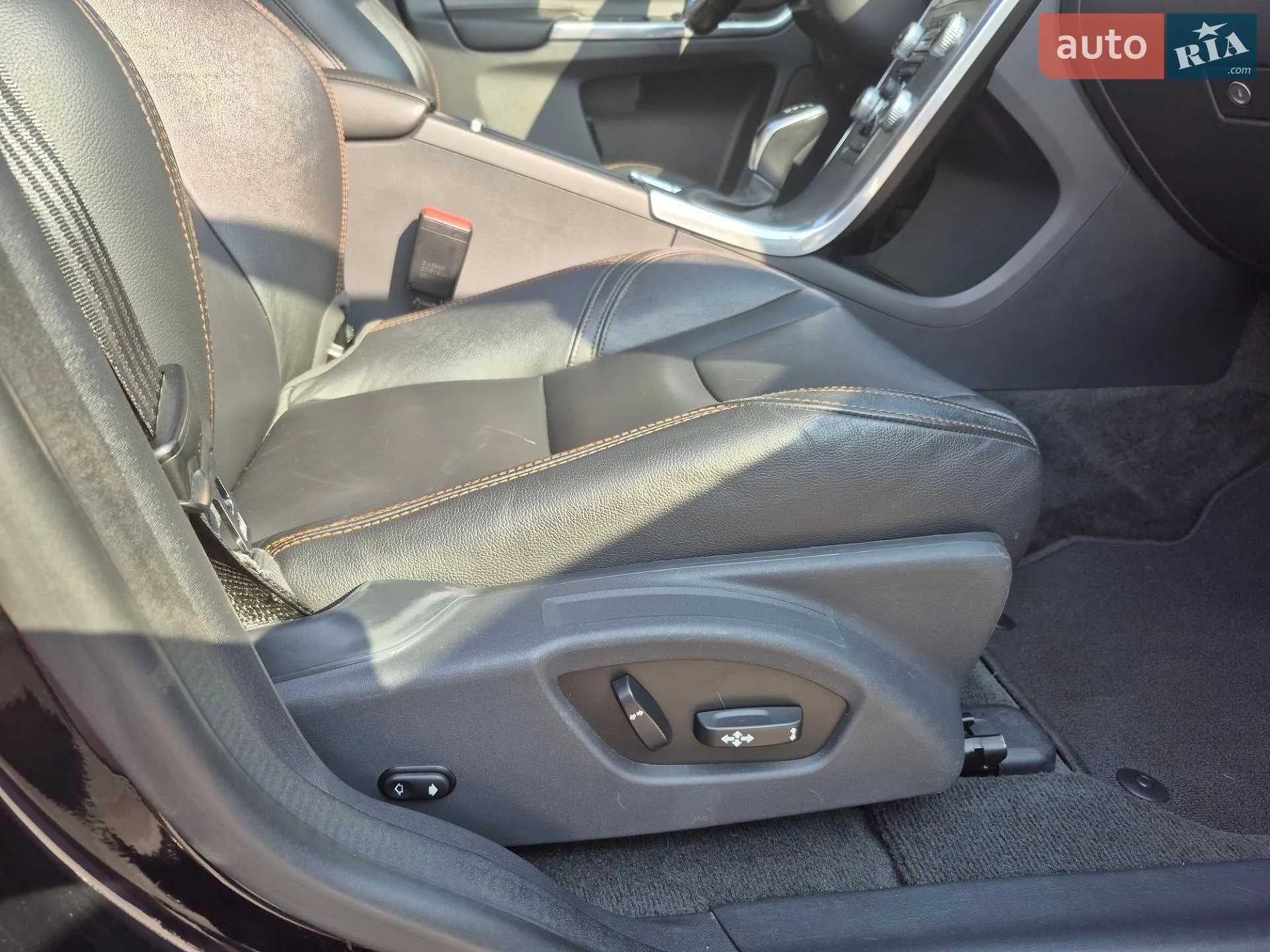 2016 Volvo XC60 - мініатюра 9