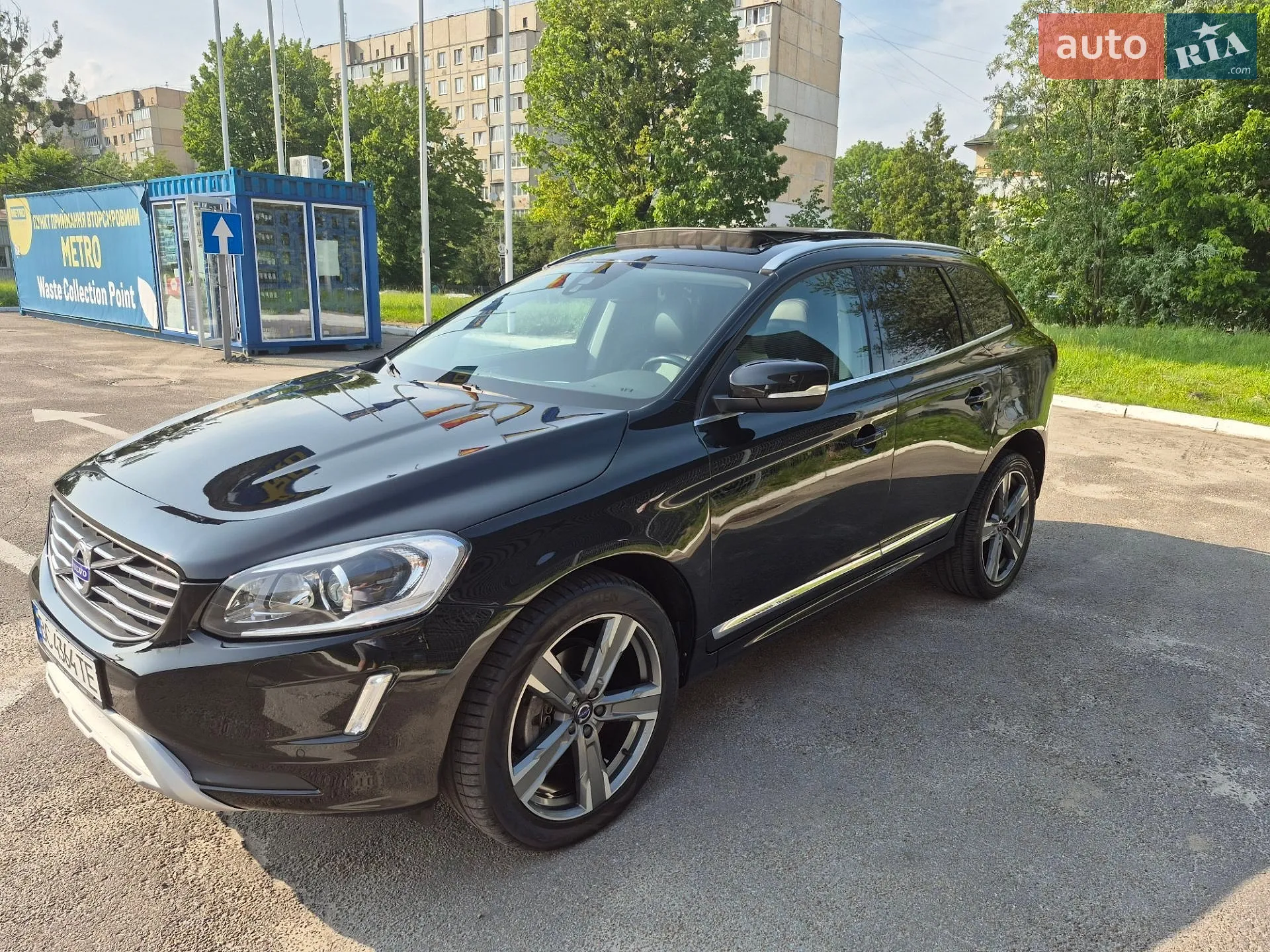 2016 Volvo XC60 - фото 1
