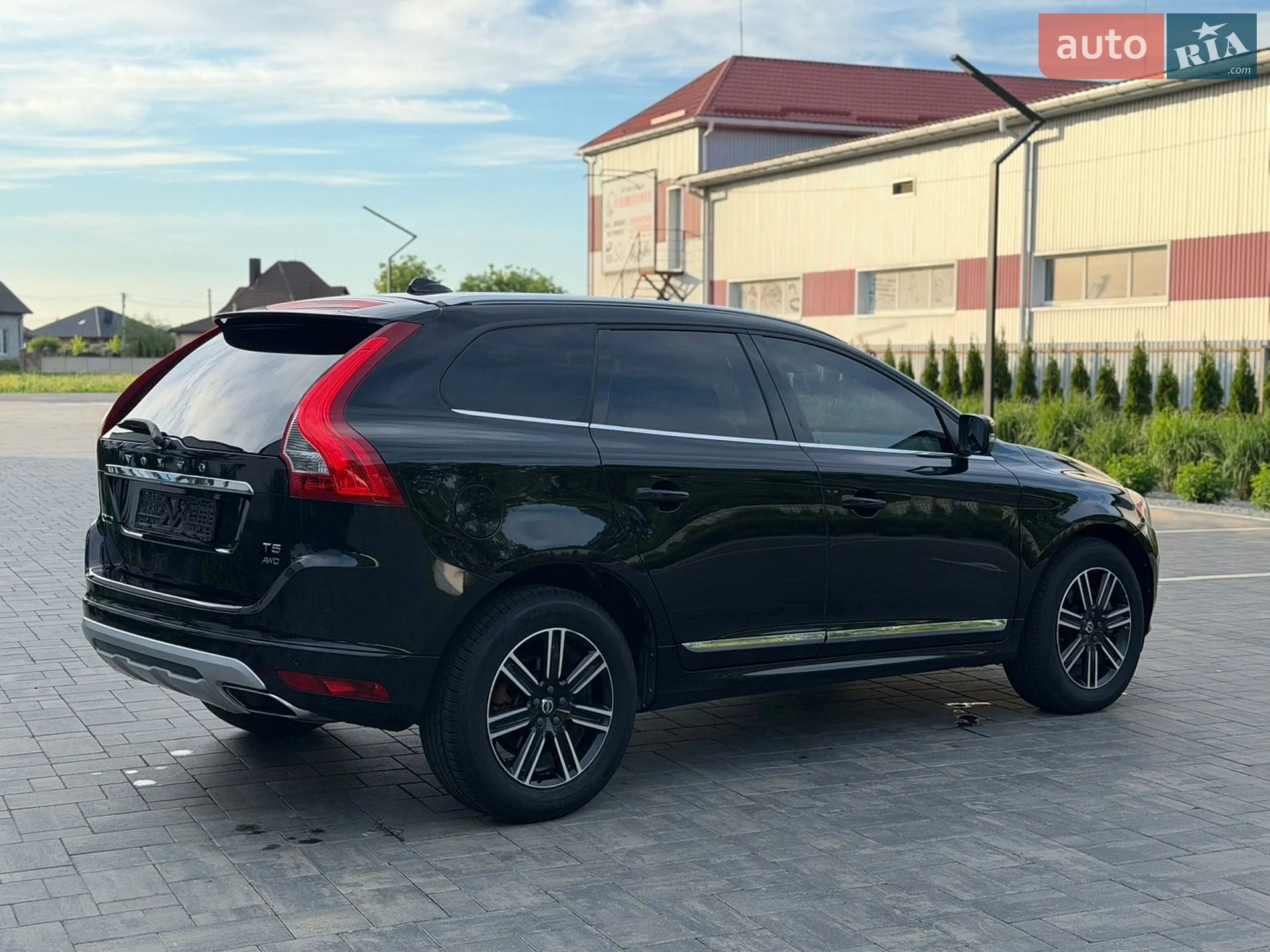 2016 Volvo XC60 - мініатюра 9