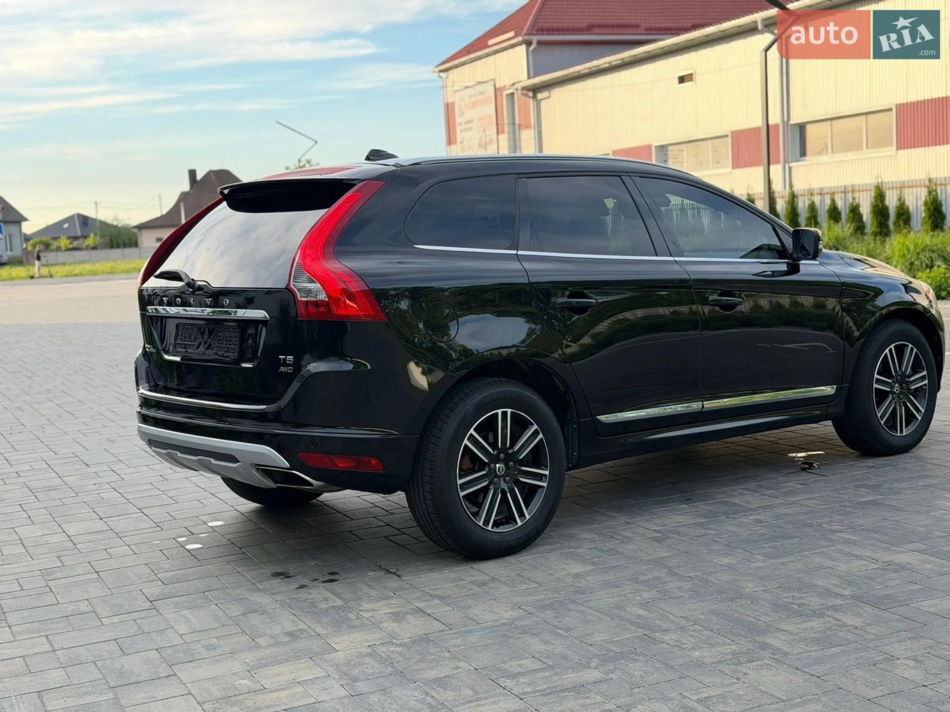 2016 Volvo XC60 - мініатюра 10