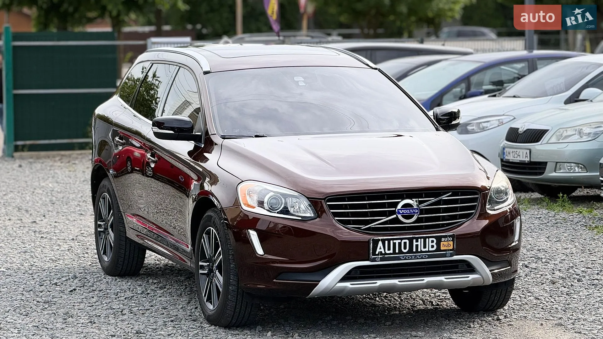 2017 Volvo XC60 - мініатюра 2