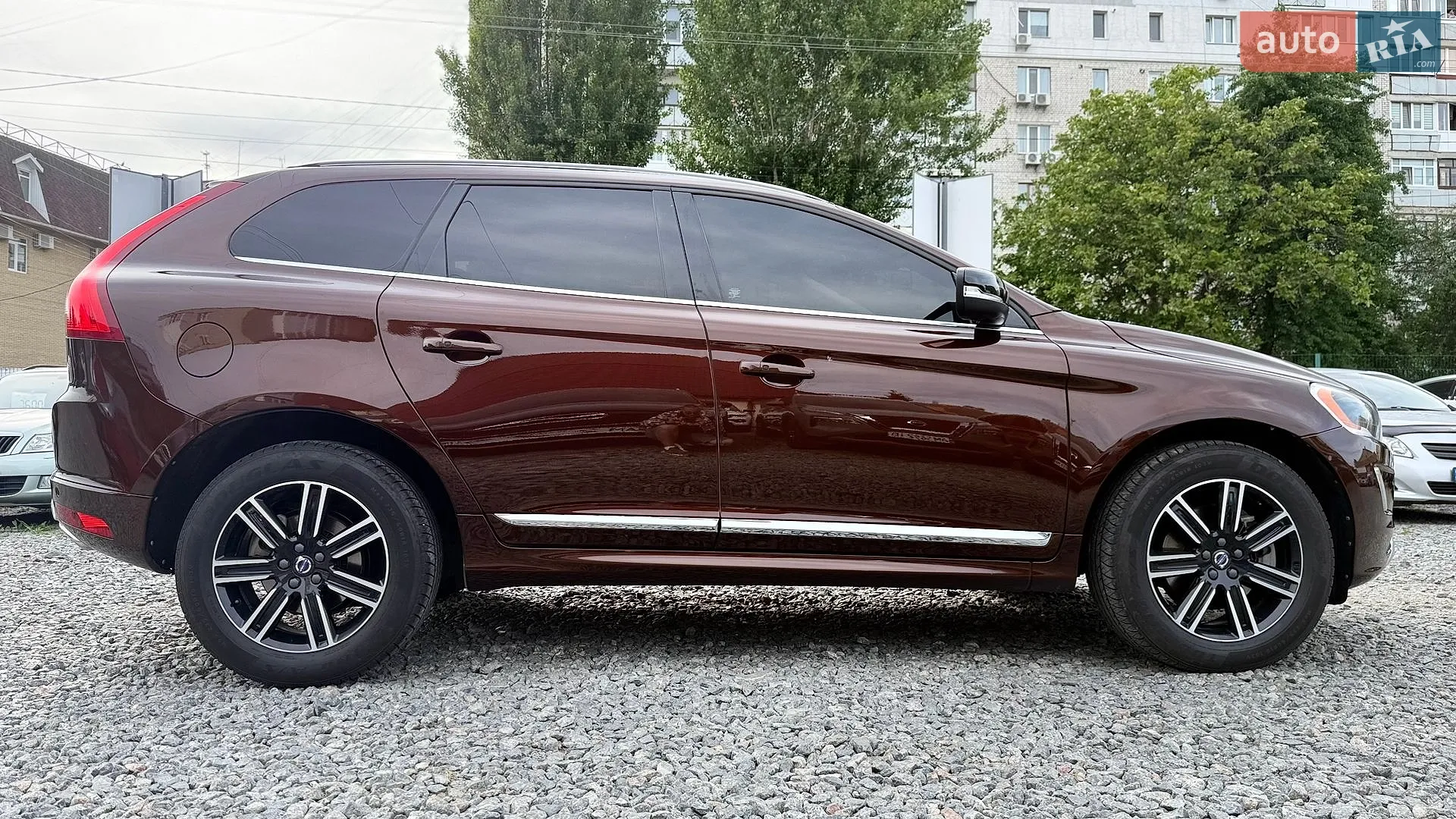 2017 Volvo XC60 - мініатюра 16