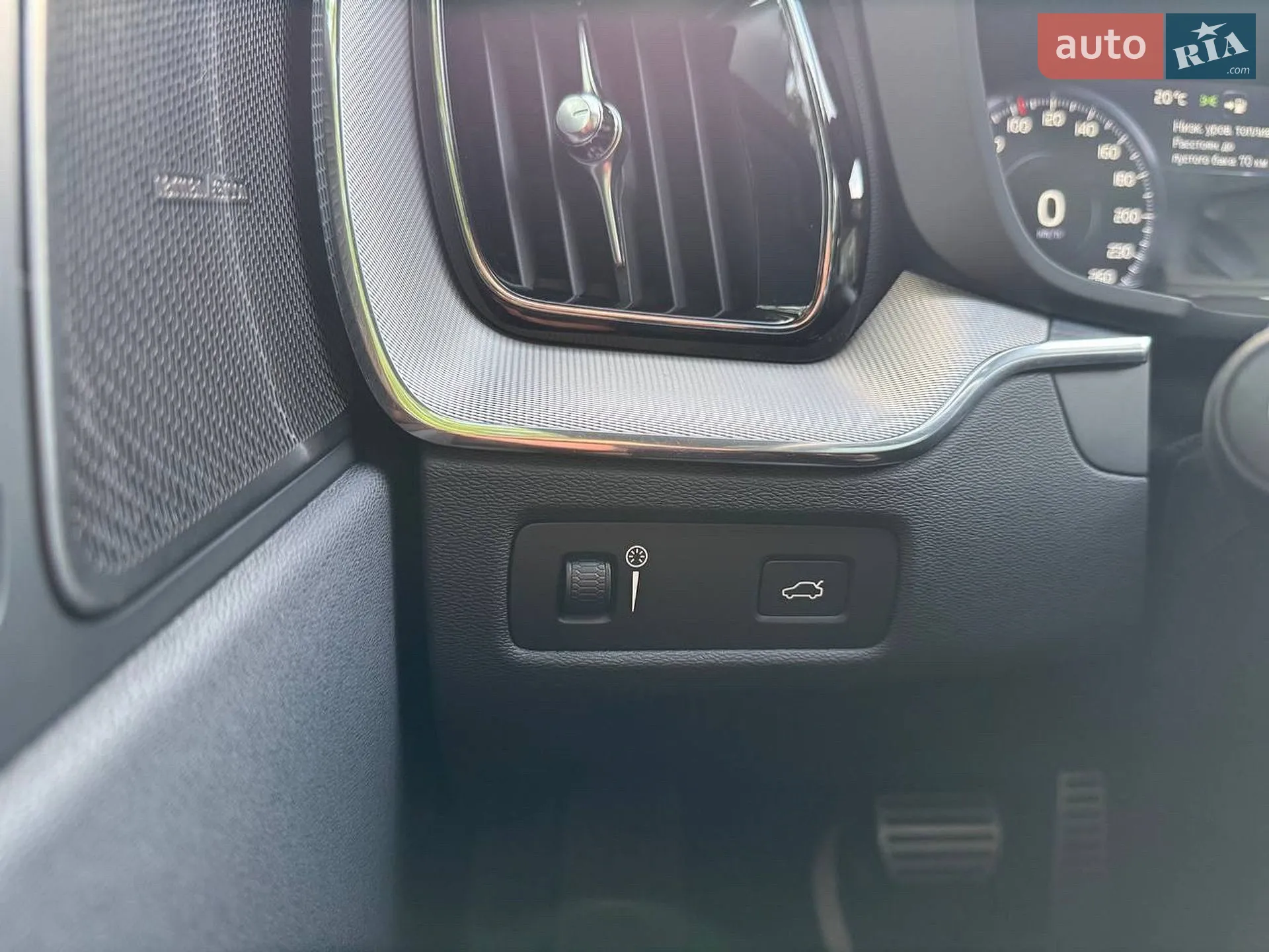 2018 Volvo XC60 - мініатюра 59