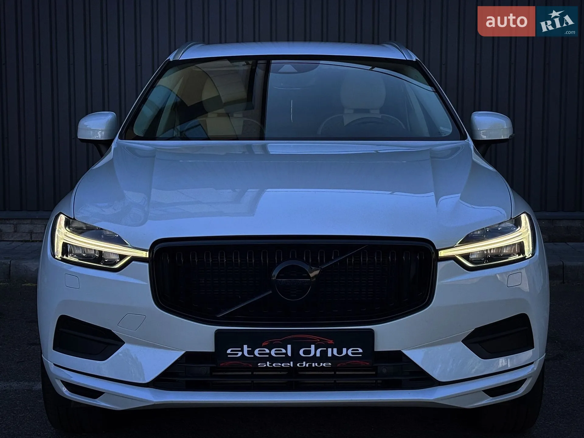 2017 Volvo XC60 - мініатюра 4