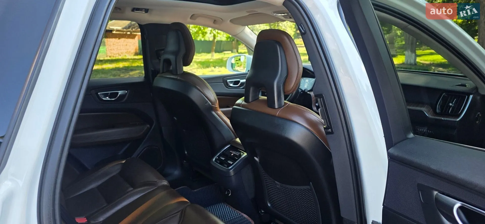 2018 Volvo XC60 - мініатюра 150