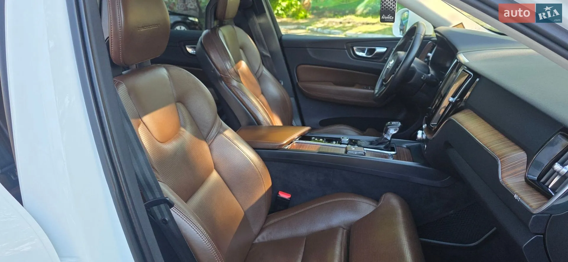 2018 Volvo XC60 - мініатюра 158
