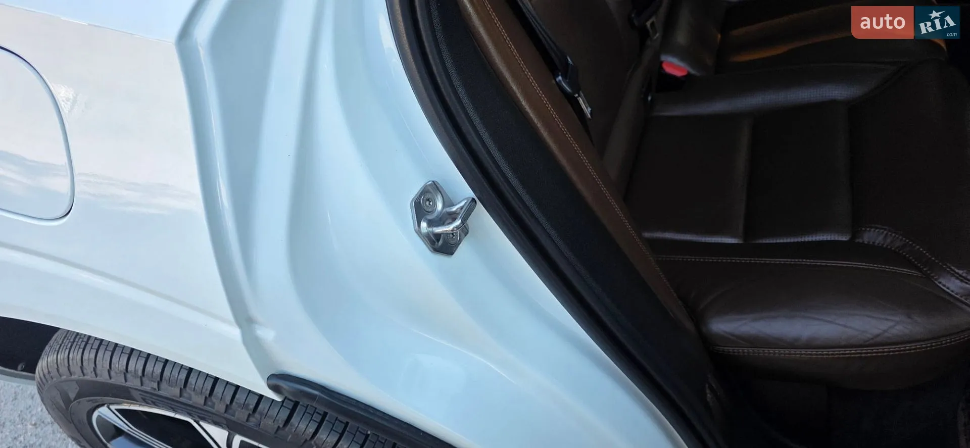 2018 Volvo XC60 - мініатюра 153